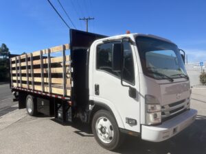 Hino S5 stakebed